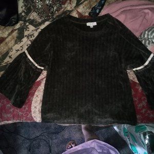 Green Flare sleeve sweater